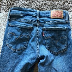 Levi skinny jeans